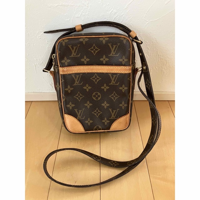 高評価の贈り物 Vuitton Louis - VUITTON LOUIS ダヌーブ ショルダー