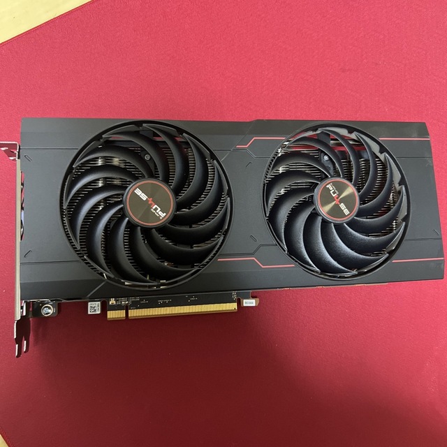 Sapphire PULSE Radeon RX 6700 XT OC