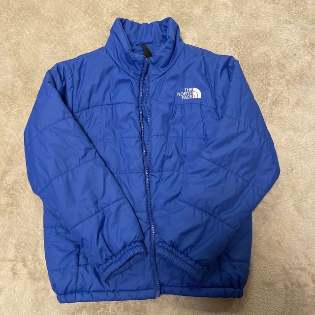 THE NORTH FACE(ザノースフェイス)のザノースフェイス 140 ブルー キッズ/ベビー/マタニティのキッズ服男の子用(90cm~)(ジャケット/上着)の商品写真