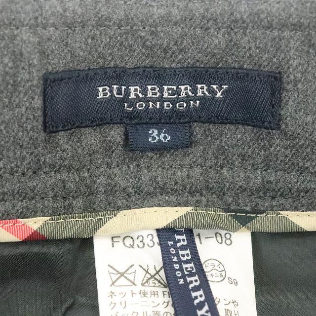 BURBERRY(バーバリー)のバーバリー ハーフパンツ 5分丈 サイズ36 中古 メンズ グレー BURBERRY 【中古】 | ファッション ボトムス ズボン 灰色 服 アパレル メンズ ブランド 男性 シンプル Aランク メンズのパンツ(ショートパンツ)の商品写真