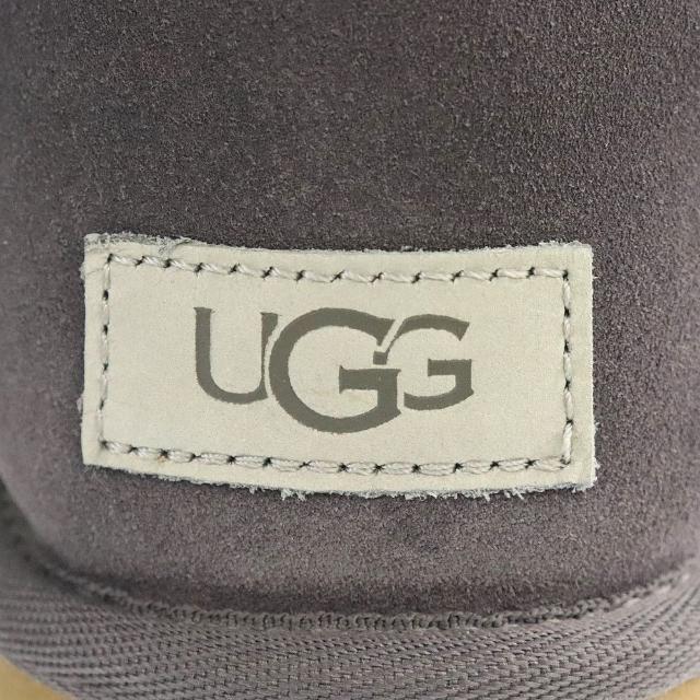 UGG(アグ)のアグ ムートンブーツ クラシックミニ 1016222 中古 レディース サイズ25cm グレー UGG 【中古】 | ブランド シューズ ウインターファッション 女性 防寒 冬物 ABランク レディースの靴/シューズ(ブーツ)の商品写真