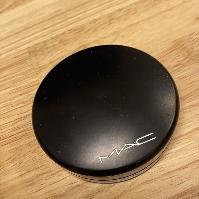 MAC(マック)のMAC ミネラライズ　スキンフィニッシュ　ナチュラル　ミディアムダーク コスメ/美容のベースメイク/化粧品(フェイスパウダー)の商品写真