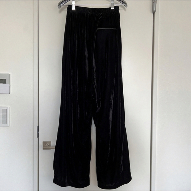 Balenciaga(バレンシアガ)の【Balenciaga】17aw Velour Track Pants メンズのパンツ(その他)の商品写真