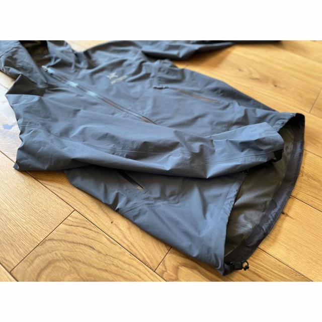 ARC'TERYX(アークテリクス)の【激レアカラー】Arc’teryx   Zeta SL Jacket メンズのジャケット/アウター(マウンテンパーカー)の商品写真