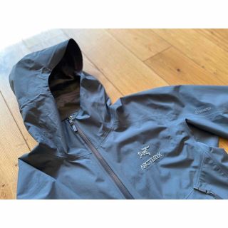 アークテリクス(ARC'TERYX)の【激レアカラー】Arc’teryx   Zeta SL Jacket(マウンテンパーカー)