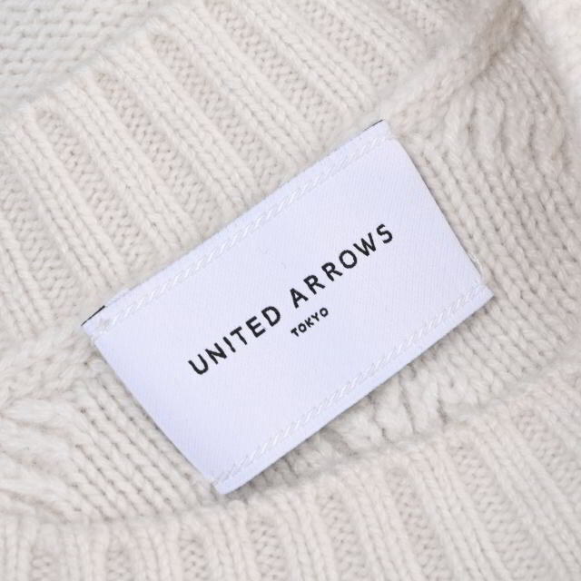 UNITED ARROWS(ユナイテッドアローズ)のUNITED ARROWS カシミヤ混 ケーブル編み ニット ベスト レディースのトップス(ニット/セーター)の商品写真