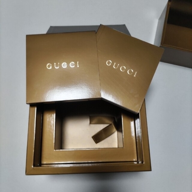 Gucci(グッチ)のGUCCI　時計（電池交換済） レディースのファッション小物(腕時計)の商品写真
