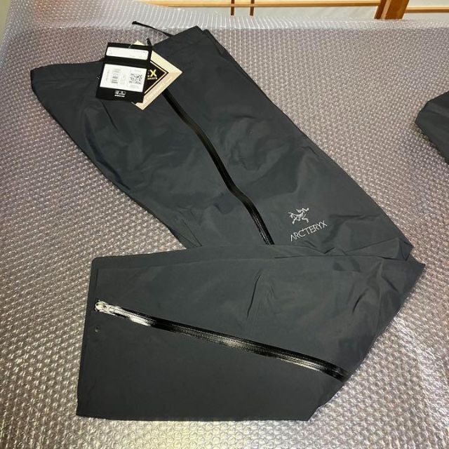 ARC'TERYX - 新品 アークテリクス ベータパンツ ブラック SR ARC'TERYX - 新品 アークテリクス ベータパンツ ブラック SR