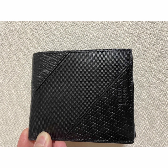 TAKEO KIKUCHI(タケオキクチ)のタケオキクチ　二つ折り財布 メンズのファッション小物(折り財布)の商品写真