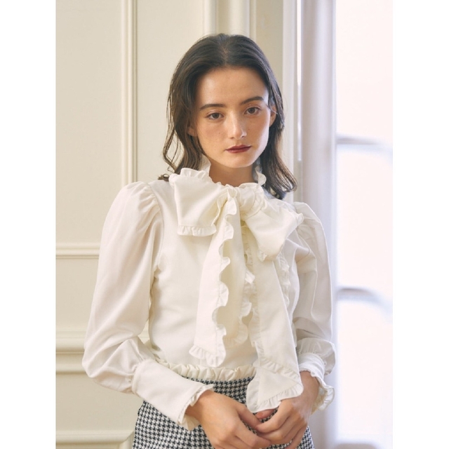 miro amurette  RIBBON TIE BLOUSE