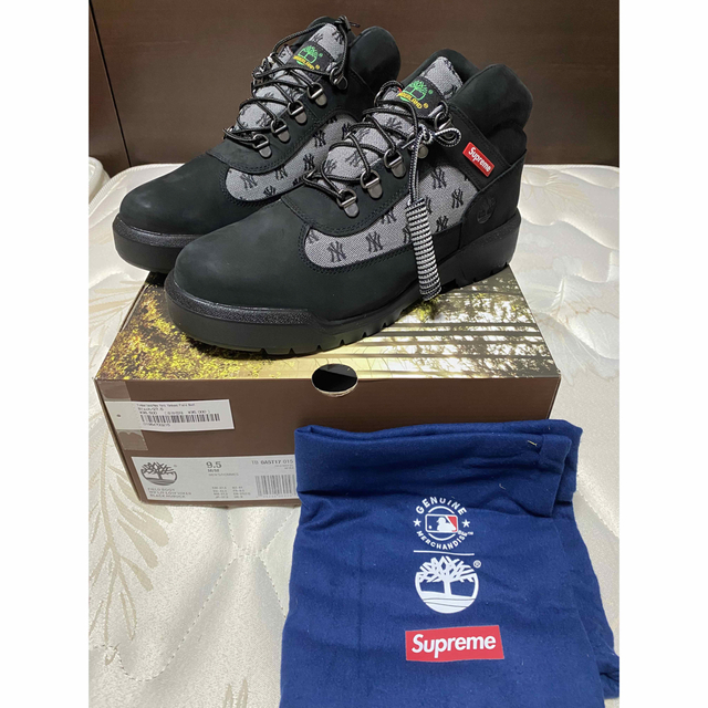 Supreme(シュプリーム)のSupreme × Timberland  メンズの靴/シューズ(ブーツ)の商品写真