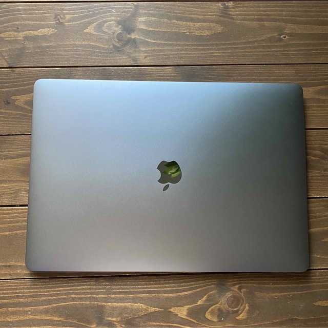 2022最新のスタイル Mac (Apple) スペースグレイ 15インチ2018