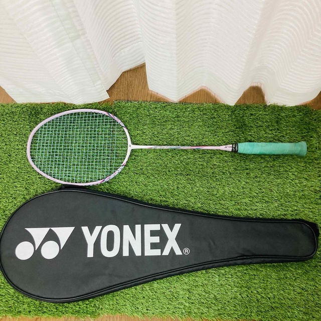 YONEX(ヨネックス)のヨネックス　YONEX バドミントンラケット　ナノレイ NANORAY250 スポーツ/アウトドアのスポーツ/アウトドア その他(バドミントン)の商品写真