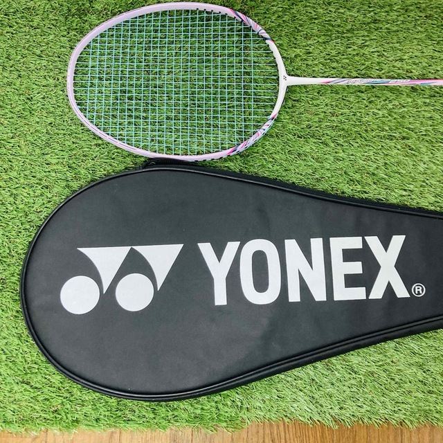 YONEX(ヨネックス)のヨネックス　YONEX バドミントンラケット　ナノレイ NANORAY250 スポーツ/アウトドアのスポーツ/アウトドア その他(バドミントン)の商品写真