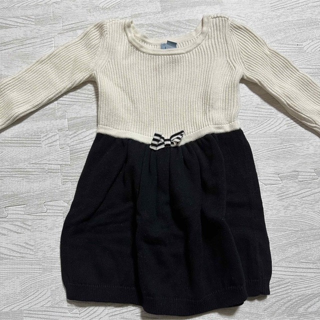 babyGAP(ベビーギャップ)のbabyGapニットワンピ90 キッズ/ベビー/マタニティのキッズ服女の子用(90cm~)(ワンピース)の商品写真