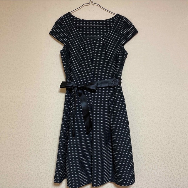 黒水玉柄ワンピース　リボン付きM