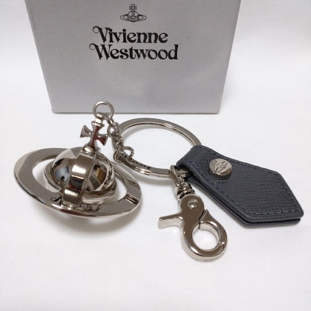 vivienne westwood SAFFIANO 3D ORB キーホルダー - キーホルダー