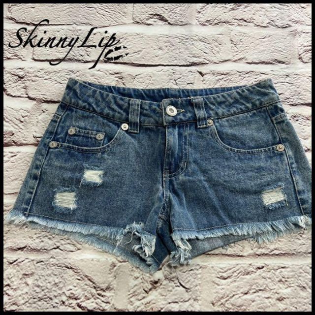 Skinny Lip(スキニーリップ)のskinny lip　ショートパンツ　デニム　ジーンズ　レディース　春夏 レディースのパンツ(ショートパンツ)の商品写真