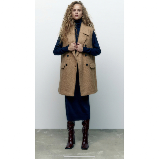 ZARA - 【新品・未使用】ZARA ブークレーロングベストの通販 by ベル's