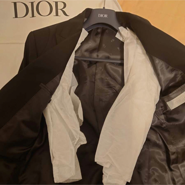 新作 DIOR Winter 22 ロングタイテーラードジャケット