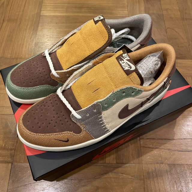 Zion Williamson × Nike  28.5センチ靴/シューズ