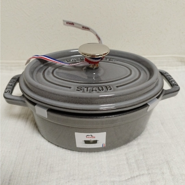 STAUB　ココットオーバル　17cmインテリア/住まい/日用品