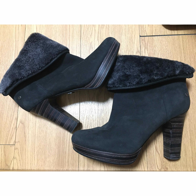 【新品未使用】UGG ヒール　最終値下