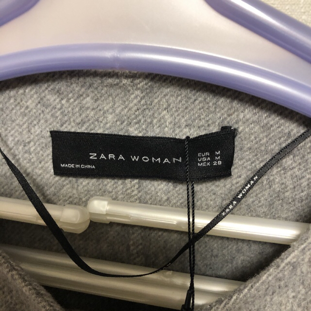 ZARA(ザラ)の未使用定価1.8万　ZARA ハンドメイド  ザラ　リバーコート　M レディースのジャケット/アウター(ロングコート)の商品写真