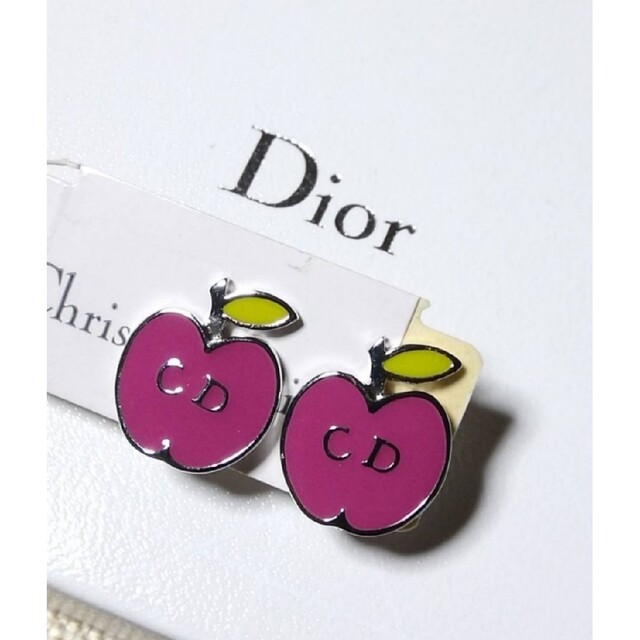 美品💗クリスチャン・ディオール❤Diorりんごイヤリング★アップルCDリンゴ | フリマアプリ ラクマ