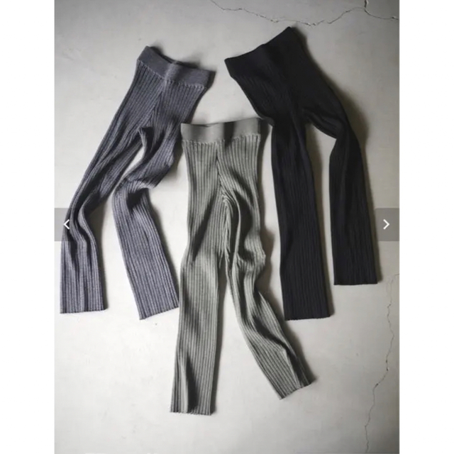 HYKE(ハイク)のHYKE / WIDE RIBBED PANTS (GRAY ) レディースのパンツ(カジュアルパンツ)の商品写真