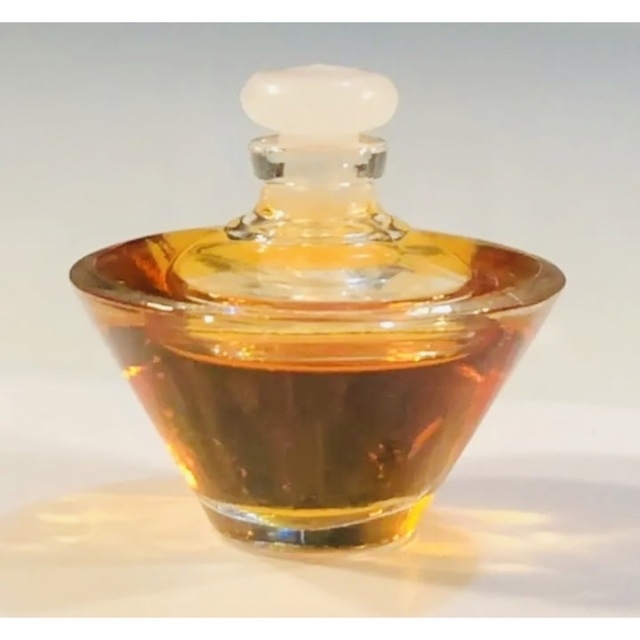 Aramis(アラミス)の超稀少　TUSCANY PER DONNA PARFUM 3ml  未使用 コスメ/美容の香水(香水(女性用))の商品写真