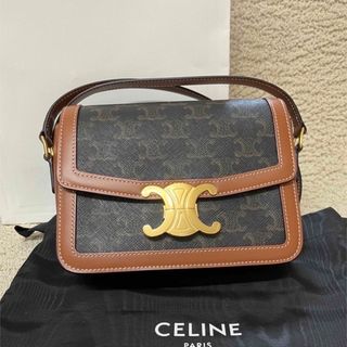 セリーヌ(celine)の未使用　7/31まで期間限定値下げ　トリオンフキャンバス & カーフスキン(ショルダーバッグ)