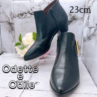 オデットエオディール(Odette e Odile)の【上品⭐︎】オデットエオディール　23cm プレーントゥ　ブラック(ブーティ)