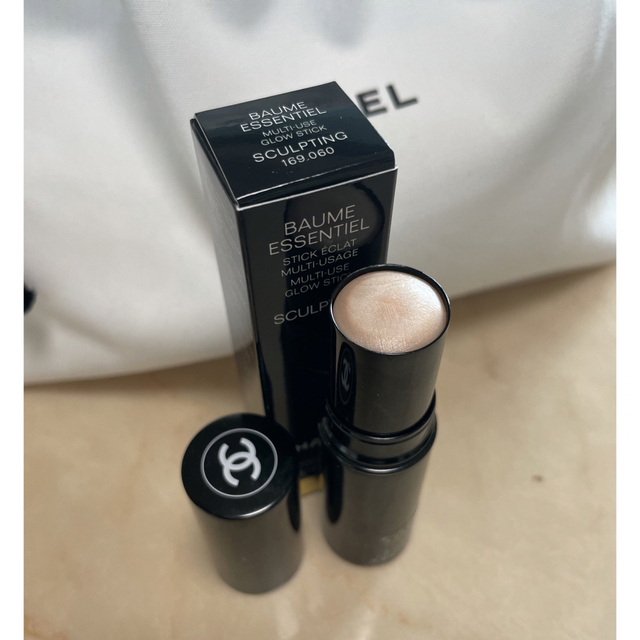 CHANEL(シャネル)のシャネル ボーム エサンシエル スカルプティング 8g コスメ/美容のベースメイク/化粧品(フェイスカラー)の商品写真