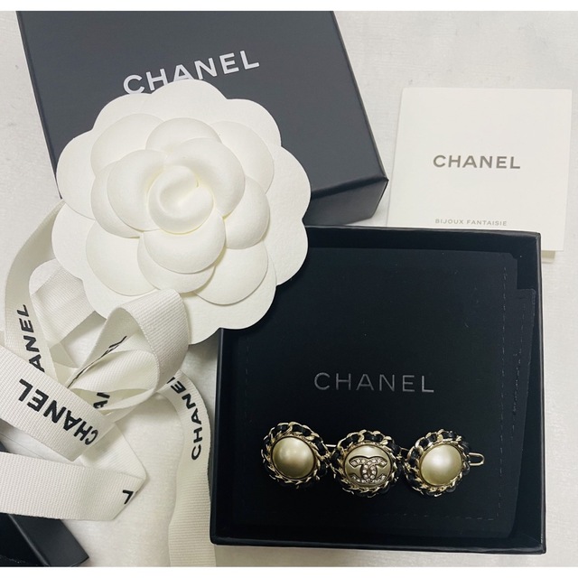 まとめ買いがお得 レア♡ CHANEL シャネル ヘアアクセサリー バレッタ