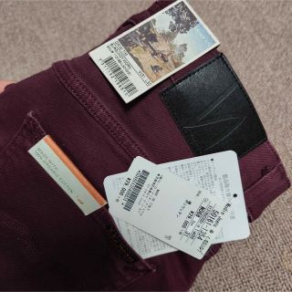 ヌーディジーンズ(Nudie Jeans)の新品未使用　ヌーディジーンズ　デニム　カラーパンツ　(デニム/ジーンズ)