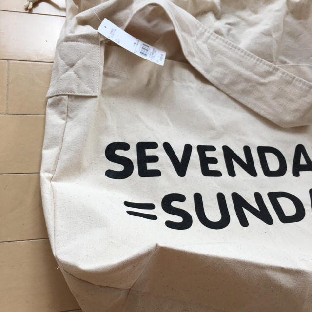 SEVENDAYS=SUNDAY(セブンデイズサンデイ)の新品☆セブンデイズサンデイ ショルダーバッグ レディースのバッグ(ショルダーバッグ)の商品写真