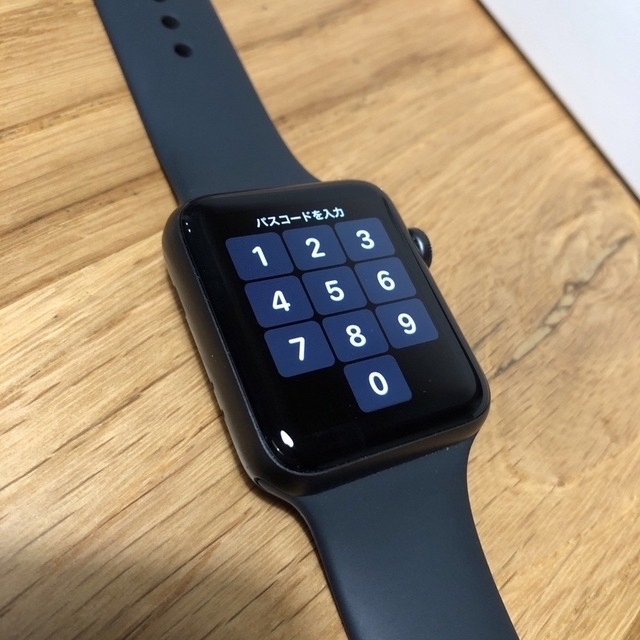 Apple Watch(アップルウォッチ)のAPPLE WATCH series3 42mm メンズの時計(腕時計(デジタル))の商品写真