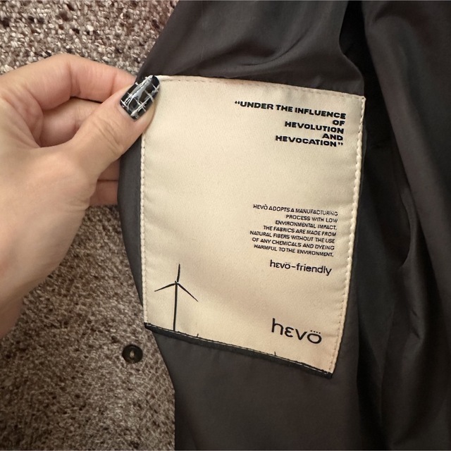hevo - 【最終値下げ‼︎】イーヴォ コートの通販 by めーたん's hevo - 【最終値下げ‼︎】イーヴォ コートの通販 by めーたん's