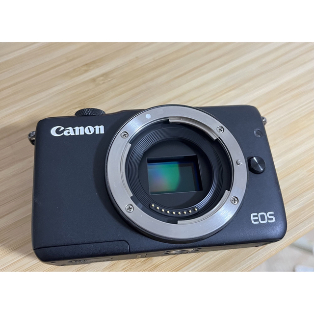 Canon EOS M10 Wズームキット BK 黒 - ミラーレス一眼