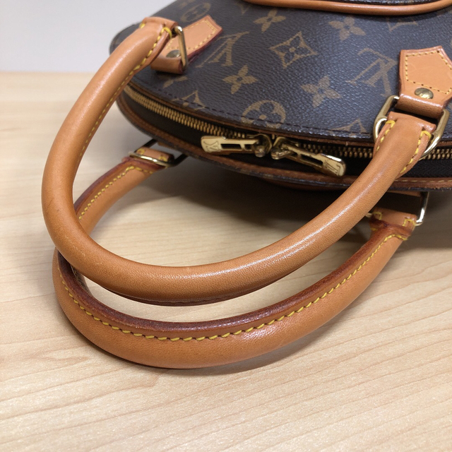 LOUIS VUITTON(ルイヴィトン)のルイヴィトン エリプスPM モノグラム ハンドバッグ レディースのバッグ(ハンドバッグ)の商品写真