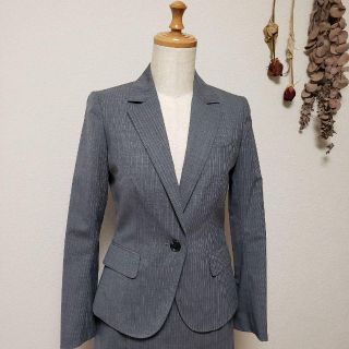 スーツカンパニー(THE SUIT COMPANY)のザ・スーツカンパニー／スカートスーツ上下／ライトグレー／36〜38／Sサイズ相当(スーツ)