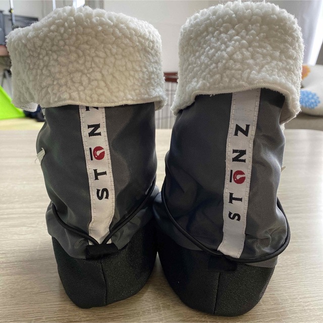 STONZ  ストーンズ　L  15.5センチ　スノボー スキースノーブーツ キッズ/ベビー/マタニティのキッズ靴/シューズ(15cm~)(アウトドアシューズ)の商品写真