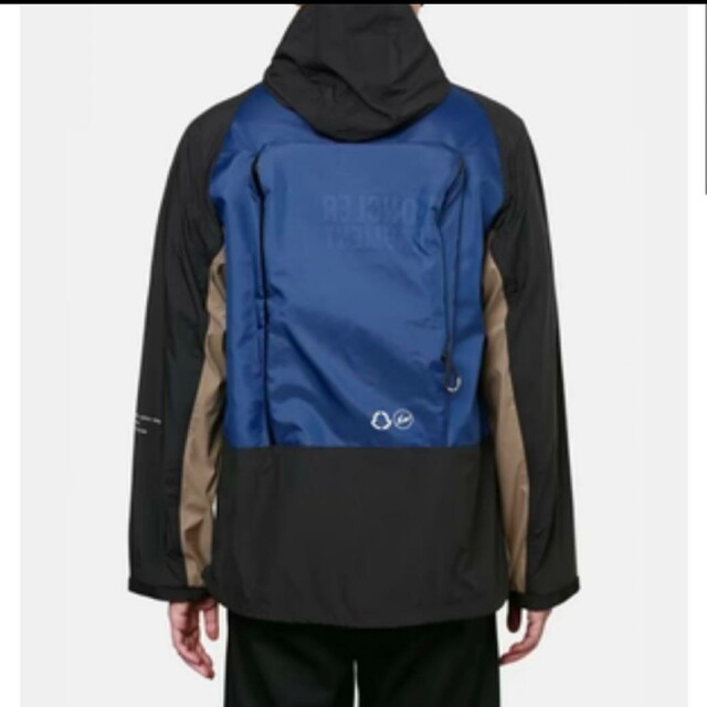 MONCLER(モンクレール)のMONCLER FRAGMENT WARREN リュック付きジャケット　TG2 メンズのジャケット/アウター(マウンテンパーカー)の商品写真