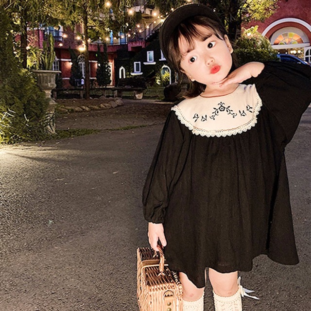 ❤️ ワンピース 黒 120 刺繍 襟 ドレス バースデーフォト 韓国 海外 キッズ/ベビー/マタニティのキッズ服女の子用(90cm~)(ワンピース)の商品写真