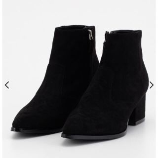 スライ(SLY)のSLY POINTED TOE S／BOOTS 美品(ブーツ)