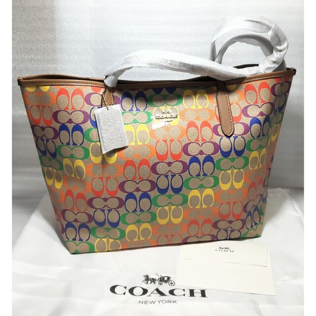 トートバッグ ○新品 未使用 COACH コーチ トートバッグ マルチカラー