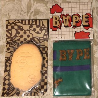 アベイシングエイプ(A BATHING APE)のBape a bathing ape アロマとハンカチ(日用品/生活雑貨)