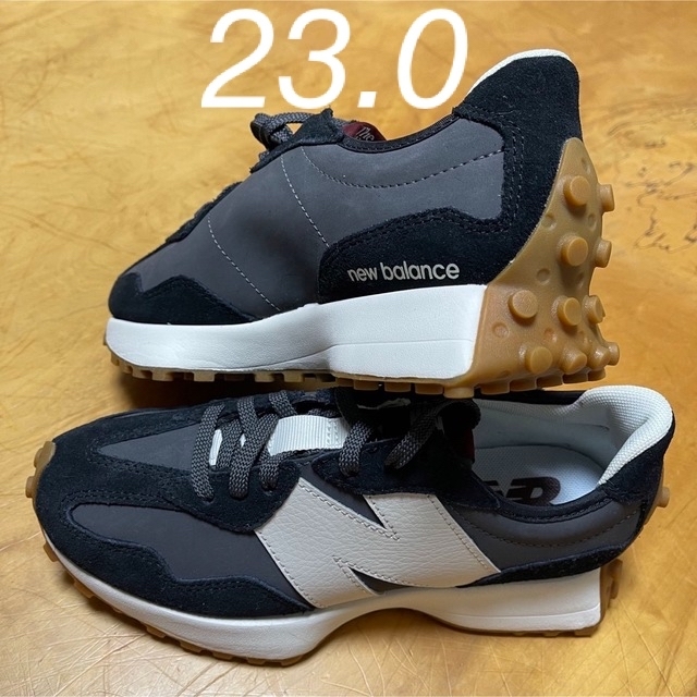 ⭐️新品未使用タグ付き⭐️2023AW最新⭐️NEWBALANCE327⭐️23.5㎝⭐️