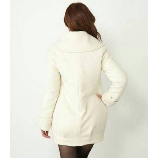 rienda(リエンダ)の美品 リエンダ ロールカラーボリュームコート S ホワイト アイボリー  レディースのジャケット/アウター(ロングコート)の商品写真